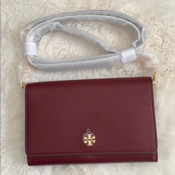 Tory Burch Handbags - Tory Burch NWT CARTER Chain Wallet Crossbody